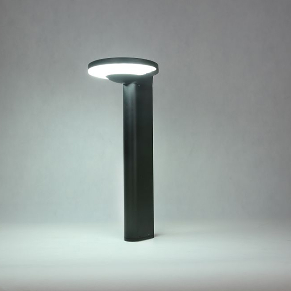 Solar Bollard Light Lake